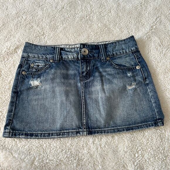 So Wear It Declare It Low Rise Blue Denim Mini Skirt Sz7 Embroidered Retro 2000s - Picture 1 of 6